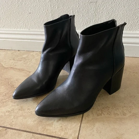 Steve Madden Shoes Steve Madden Jillian Booties Poshmark